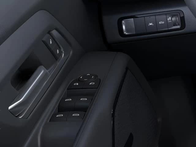 Chevrolet Silverado EV Standard Range LT e4WD Crew Cab 2026 — side view