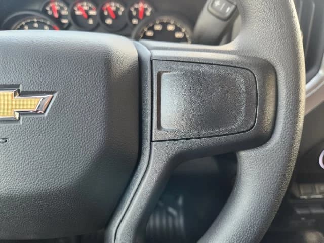 Chevrolet Silverado 2500HD Work Truck 4WD Crew Cab 159" 2026 — side view