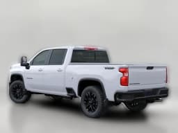 Chevrolet Silverado 2500HD LT 4WD Crew Cab 159" 2026 — side view