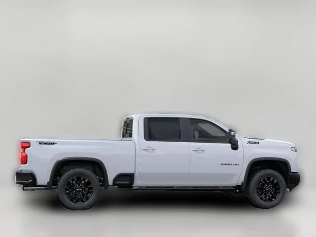 Chevrolet Silverado 2500HD LT 4WD Crew Cab 159" 2026 — side view