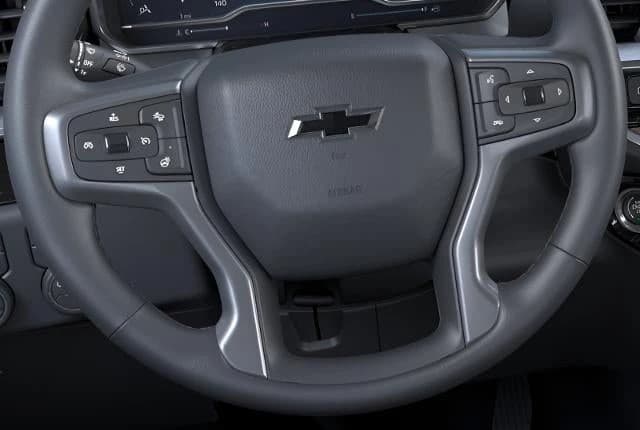 Chevrolet Silverado 2500HD LT 4WD Crew Cab 159" 2026 — side view