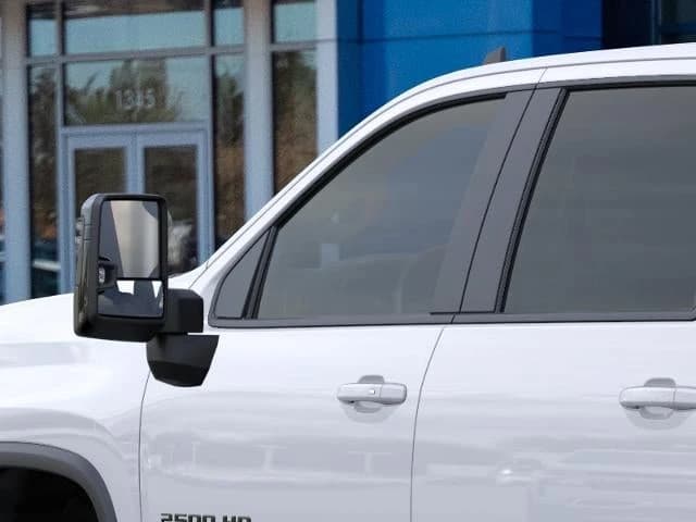 Chevrolet Silverado 2500HD LT 4WD Crew Cab 159" 2026 — side view