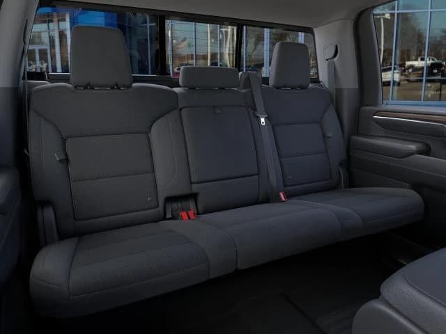 Chevrolet Silverado 2500HD LT 4WD Crew Cab 159" 2026 — side view