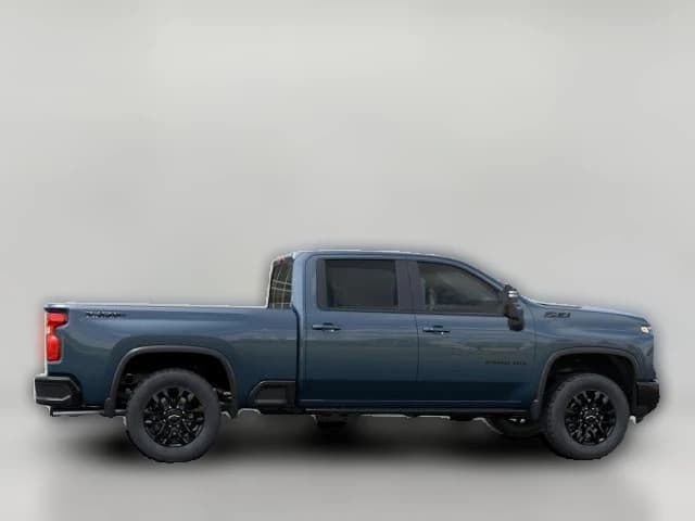 Chevrolet Silverado 2500HD LT 4WD Crew Cab 159" 2026 — side view