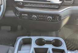Chevrolet Silverado 2500HD LT 4WD Crew Cab 159" 2026 — side view
