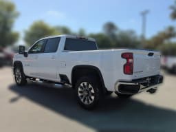Chevrolet Silverado 2500HD LT 4WD Crew Cab 159" 2026 — side view