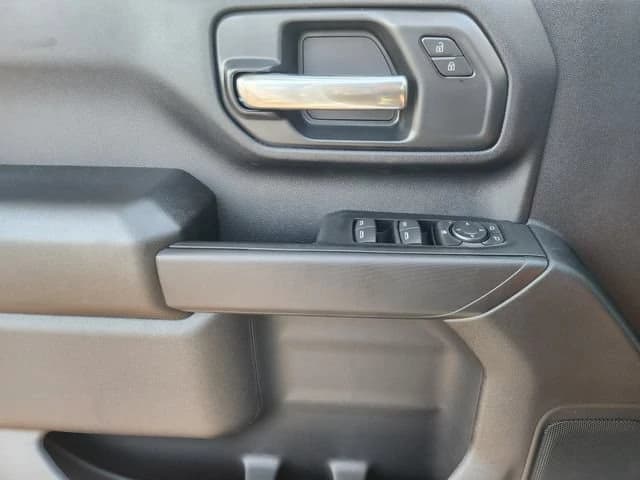 Chevrolet Silverado 2500HD Work Truck 2WD Double Cab 162" 2026 — side view