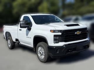 Chevrolet Silverado 2500HD Work Truck 4WD Reg Cab 142"