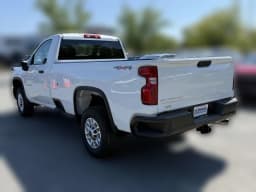 Chevrolet Silverado 2500HD Work Truck 4WD Reg Cab 142" 2026 — side view