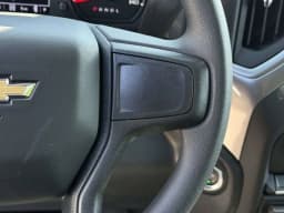 Chevrolet Silverado 2500HD Work Truck 4WD Reg Cab 142" 2026 — side view