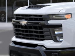 Chevrolet Silverado 2500HD Work Truck 4WD Reg Cab 142" 2026 — side view