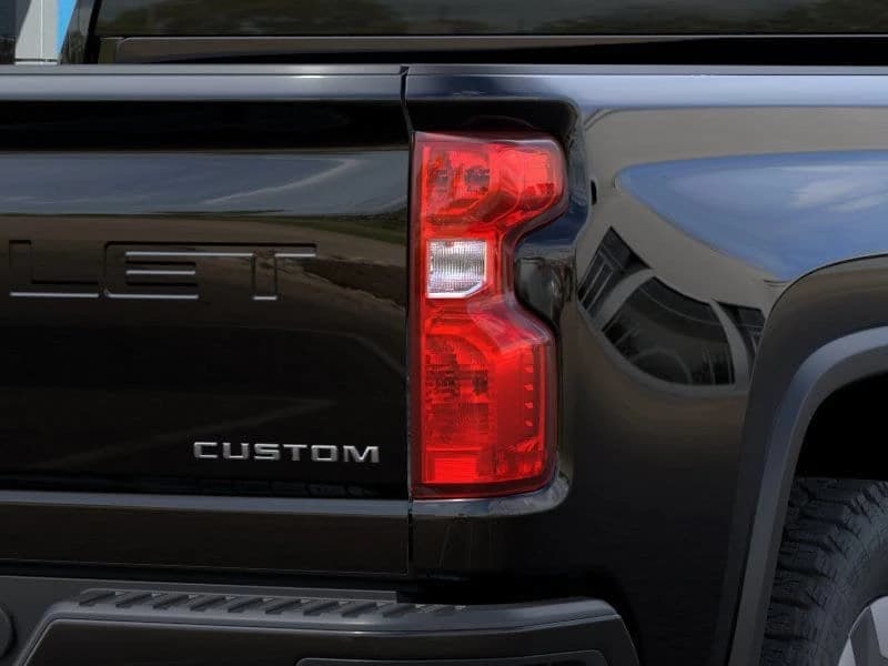 Chevrolet Silverado 2500HD Custom 4WD Crew Cab 159" 2026 — side view