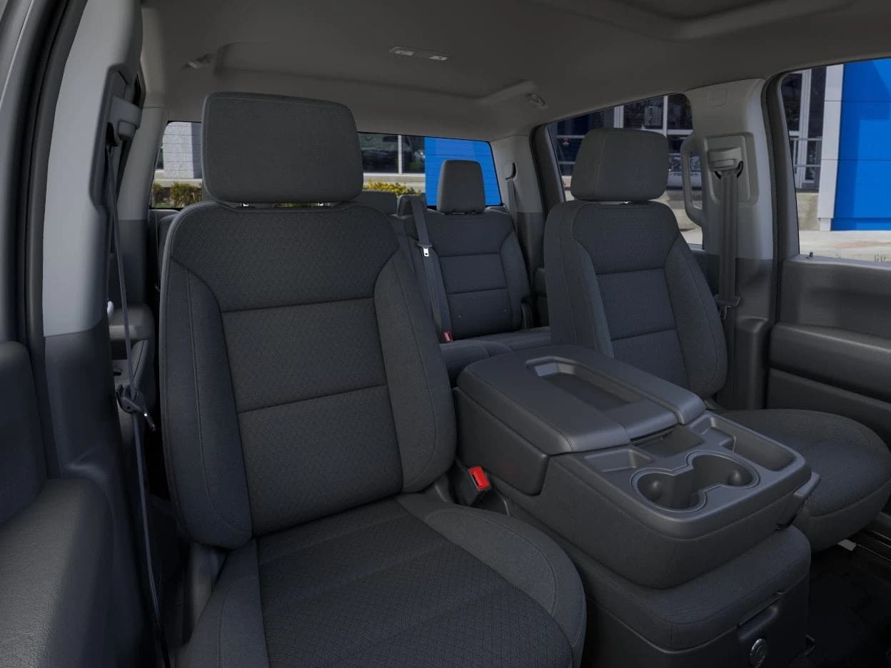 Chevrolet Silverado 2500HD Custom 4WD Crew Cab 159" 2026 — side view