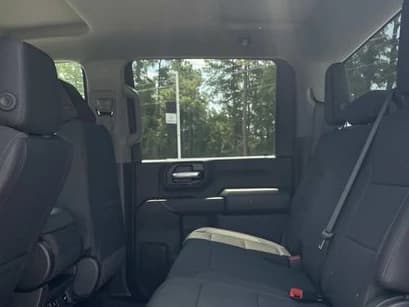 Chevrolet Silverado 2500HD Custom 4WD Crew Cab 159" 2026 — side view