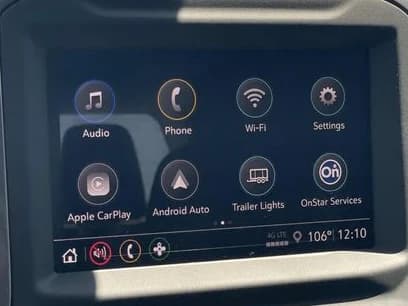 Chevrolet Silverado 2500HD Custom 4WD Crew Cab 159" 2026 — side view