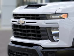 Chevrolet Silverado 2500HD Custom 4WD Crew Cab 159" 2026 — side view