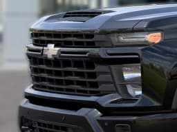 Chevrolet Silverado 2500HD Custom 4WD Crew Cab 159" 2026 — side view