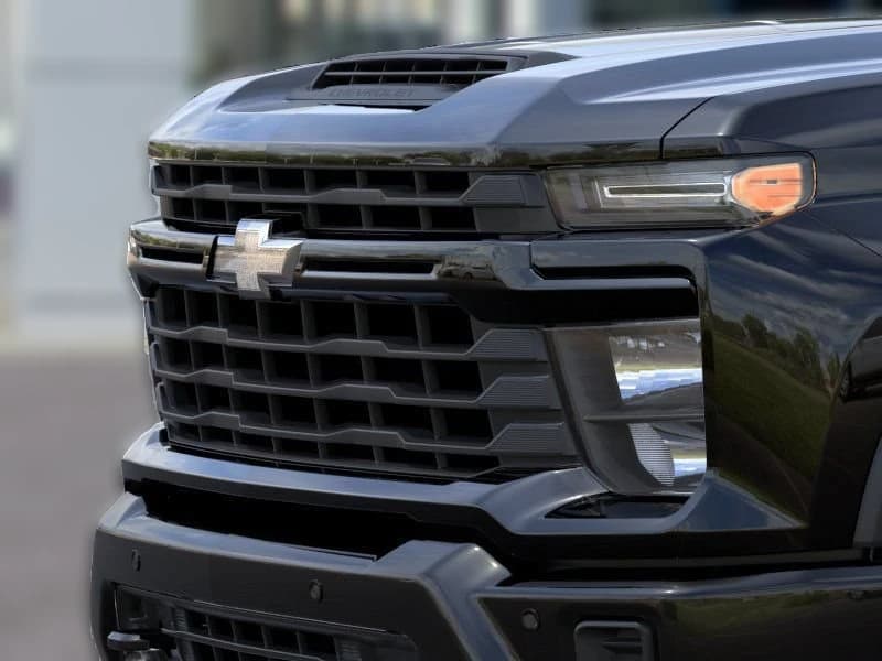 Chevrolet Silverado 2500HD Custom 4WD Crew Cab 159" 2026 — side view