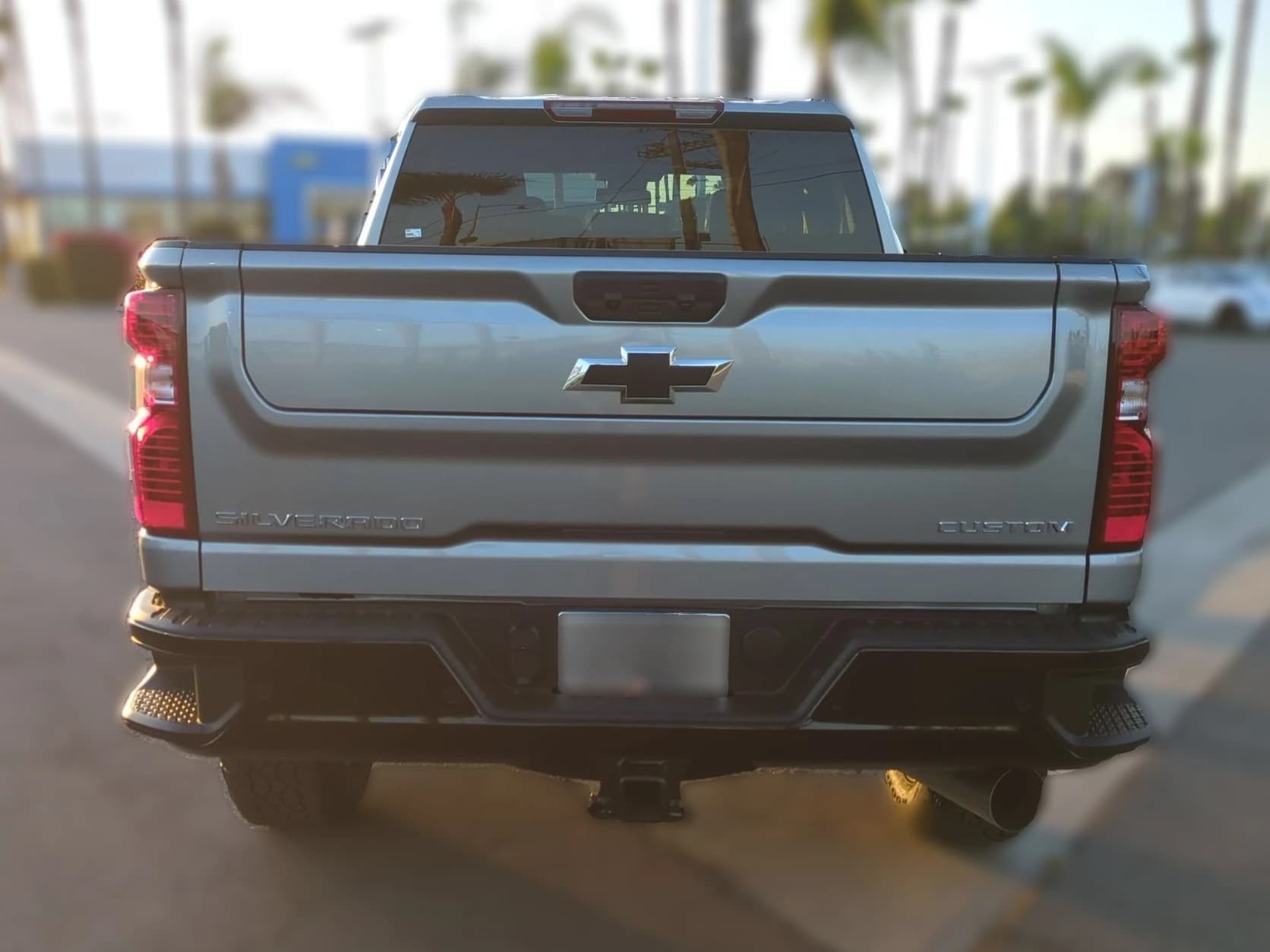 Chevrolet Silverado 2500HD Custom 4WD Crew Cab 159" 2026 — side view