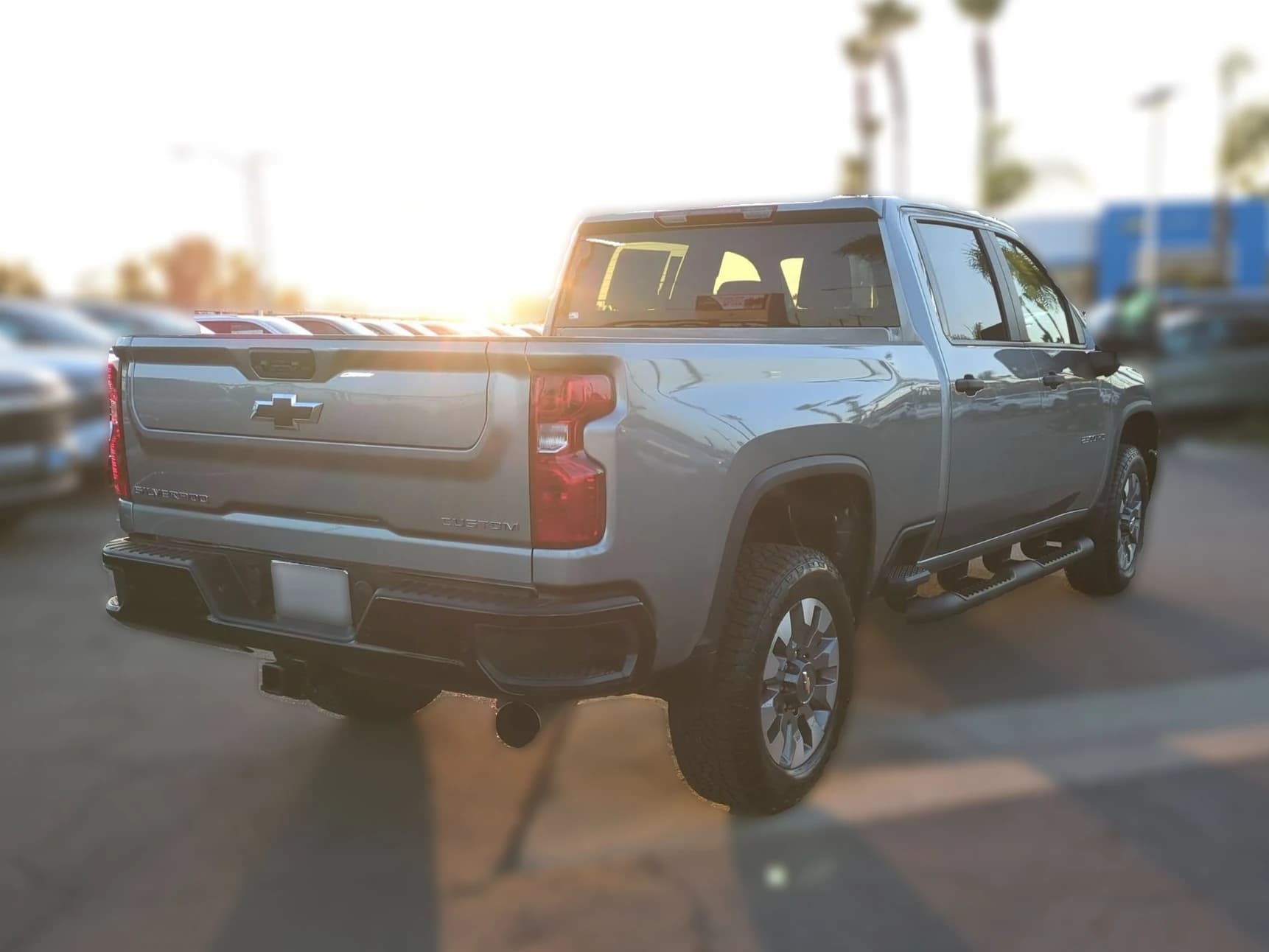 Chevrolet Silverado 2500HD Custom 4WD Crew Cab 159" 2026 — side view