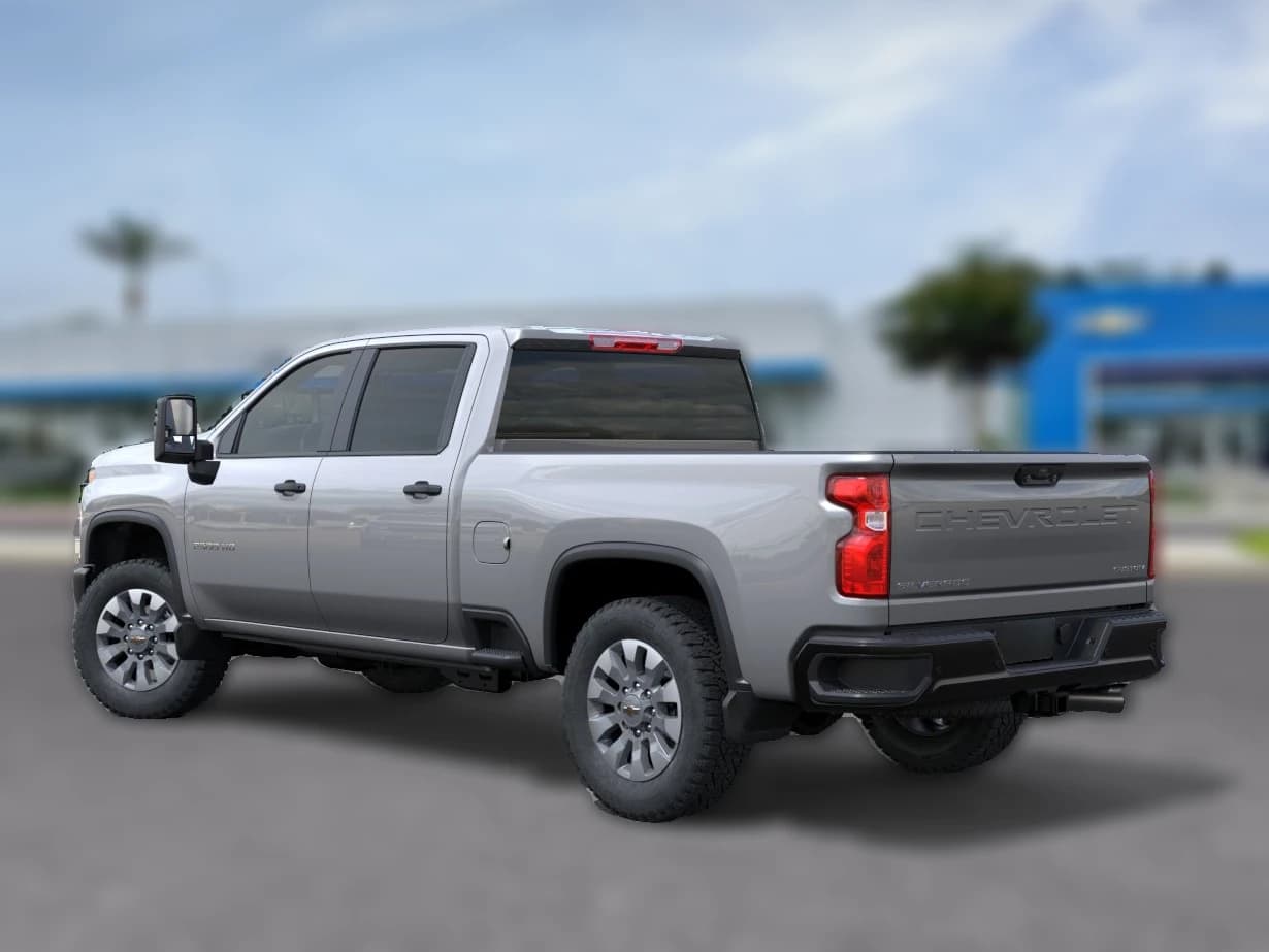 Chevrolet Silverado 2500HD Custom 4WD Crew Cab 159" 2026 — side view