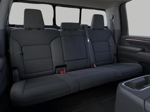 Chevrolet Silverado 2500HD LT 4WD Crew Cab 159" 2026 — side view