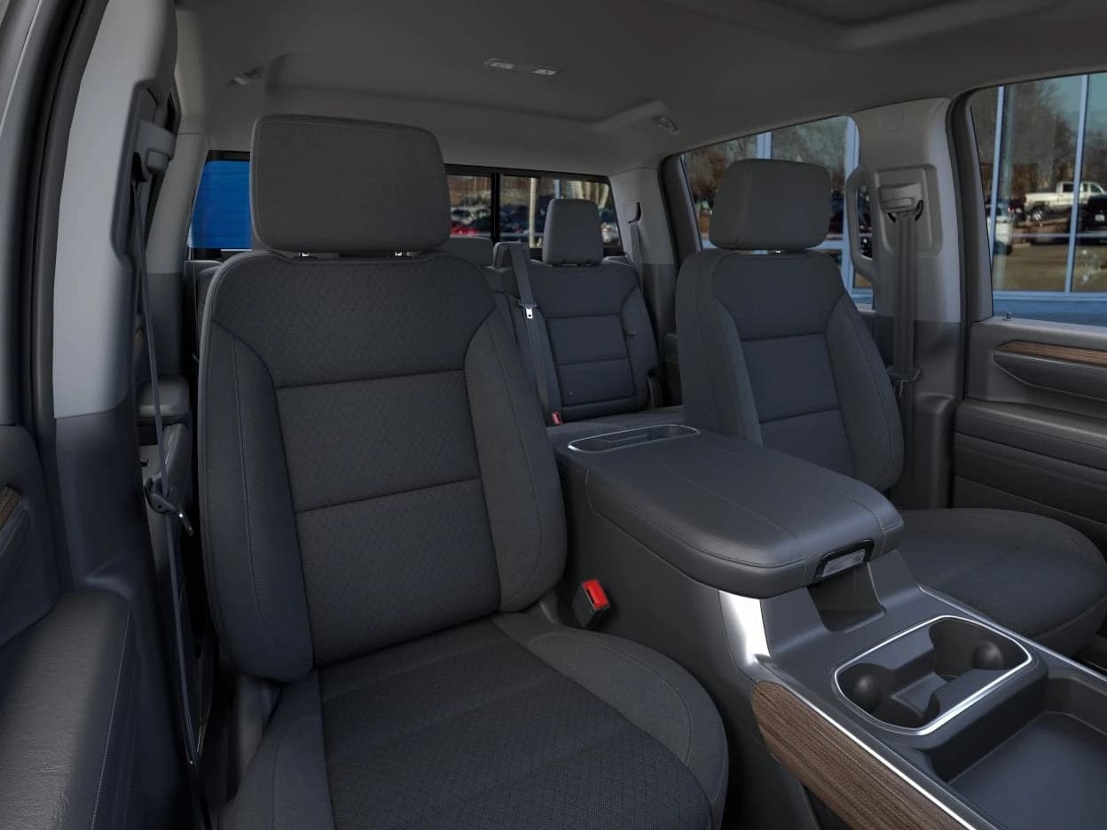 Chevrolet Silverado 2500HD LT 4WD Crew Cab 159" 2026 — side view