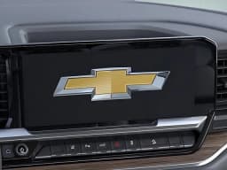Chevrolet Silverado 2500HD LT 4WD Crew Cab 159" 2026 — side view