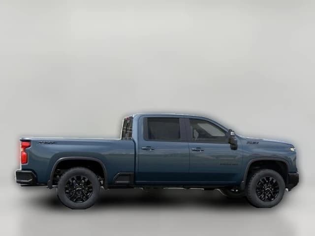 Chevrolet Silverado 2500HD LT 4WD Crew Cab 159" 2026 — side view