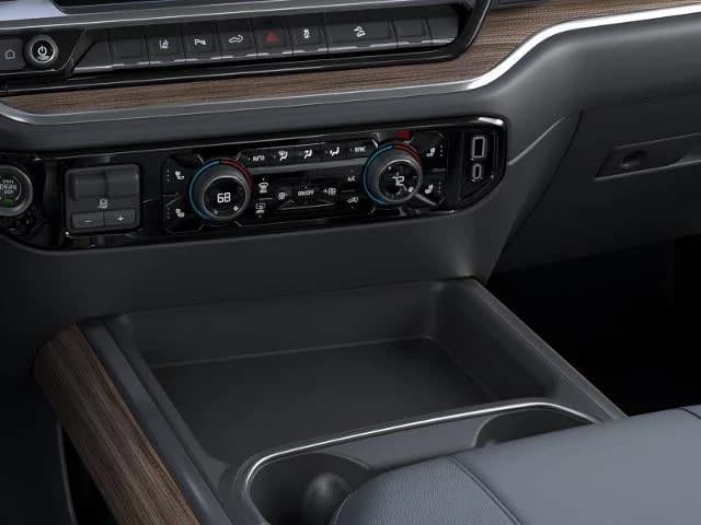 Chevrolet Silverado 2500HD LT 4WD Crew Cab 159" 2026 — side view