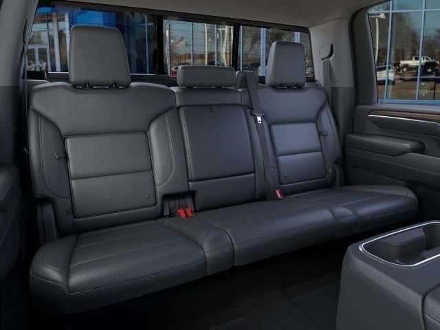 Chevrolet Silverado 2500HD LT 4WD Crew Cab 159" 2026 — side view