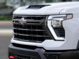 Chevrolet Silverado 2500HD LT 4WD Crew Cab 159" 2026 — side view
