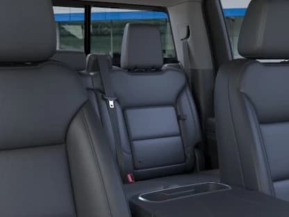 Chevrolet Silverado 2500HD LT 4WD Crew Cab 159" 2026 — side view