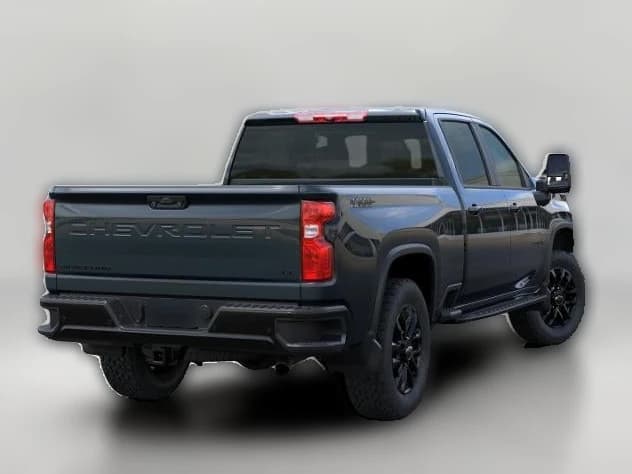 Chevrolet Silverado 2500HD LT 4WD Crew Cab 159" 2026 — side view