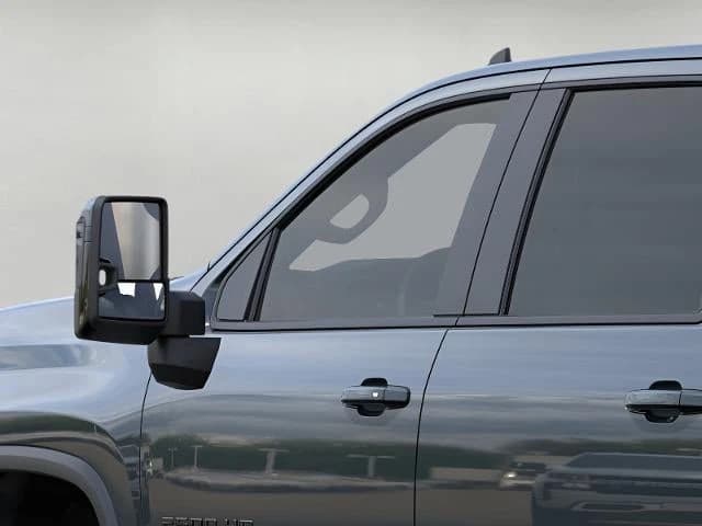 Chevrolet Silverado 2500HD LT 4WD Crew Cab 159" 2026 — side view
