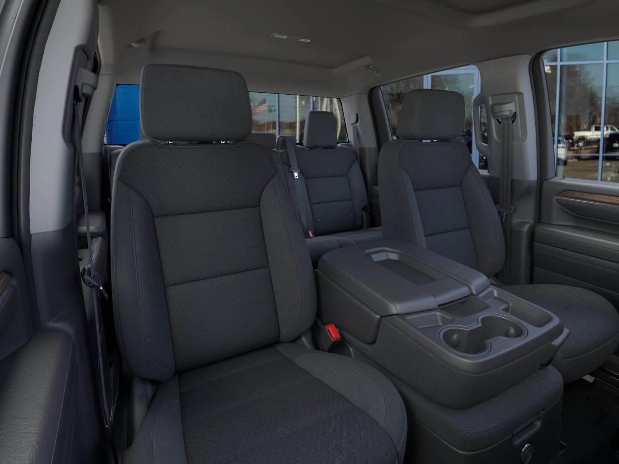 Chevrolet Silverado 2500HD LT 4WD Crew Cab 159" 2026 — side view