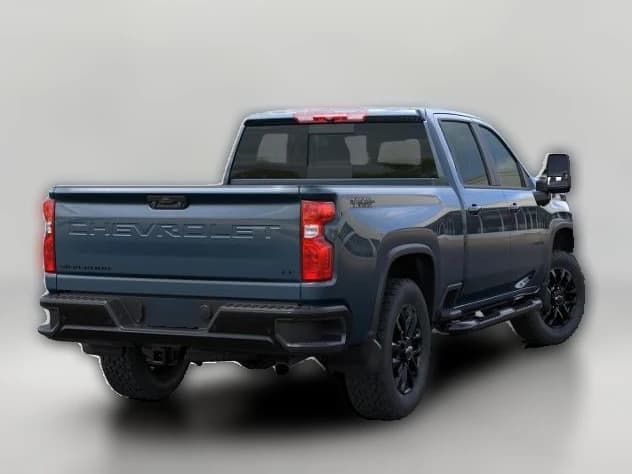 Chevrolet Silverado 2500HD LT 4WD Crew Cab 159" 2026 — side view
