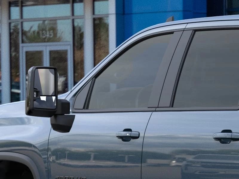Chevrolet Silverado 2500HD LT 4WD Crew Cab 159" 2026 — side view