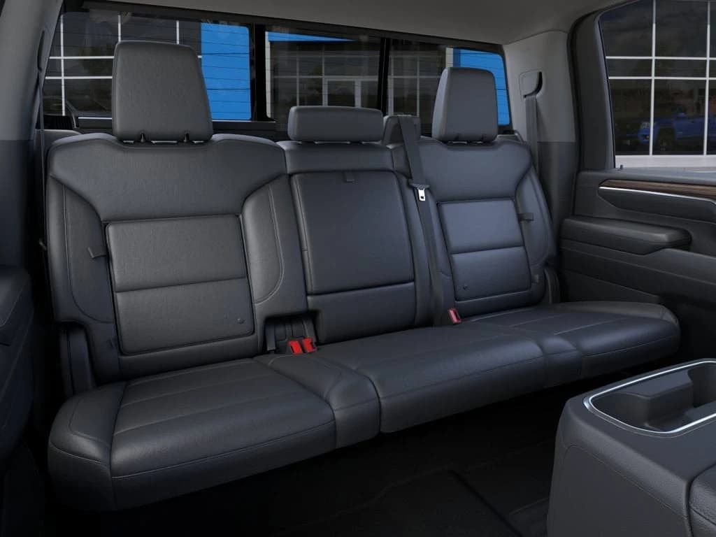 Chevrolet Silverado 2500HD LT 4WD Crew Cab 159" 2026 — side view