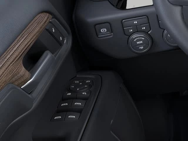 Chevrolet Silverado 2500HD LT 4WD Crew Cab 159" 2026 — side view