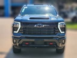 Chevrolet Silverado 2500HD LT 4WD Crew Cab 159" 2026 — side view