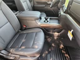 Chevrolet Silverado 2500HD LT 4WD Crew Cab 159" 2026 — side view