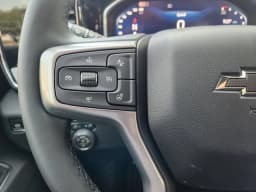 Chevrolet Silverado 2500HD LT 4WD Crew Cab 159" 2026 — side view