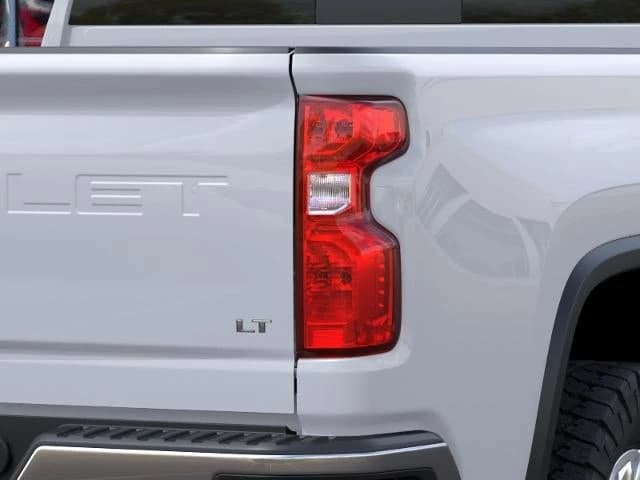 Chevrolet Silverado 2500HD LT 4WD Crew Cab 159" 2026 — side view