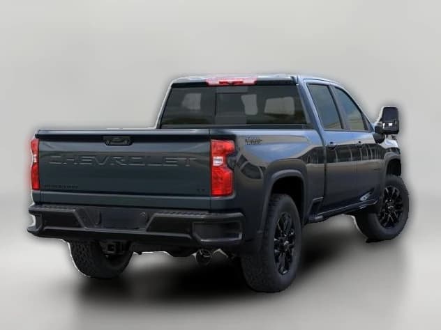 Chevrolet Silverado 2500HD LT 4WD Crew Cab 159" 2026 — side view