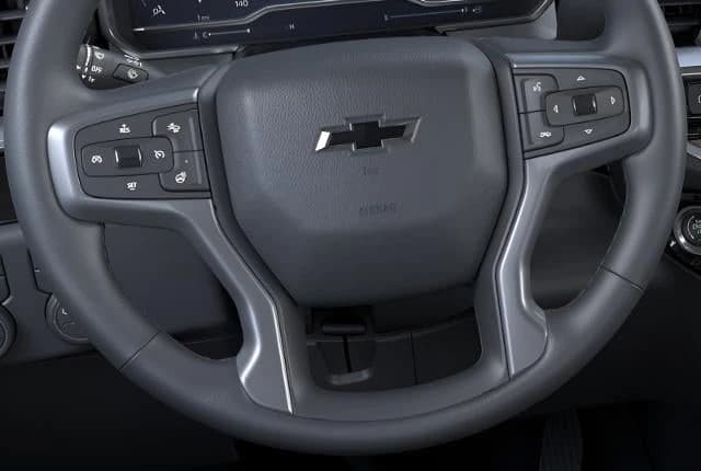 Chevrolet Silverado 2500HD LT 4WD Crew Cab 159" 2026 — side view