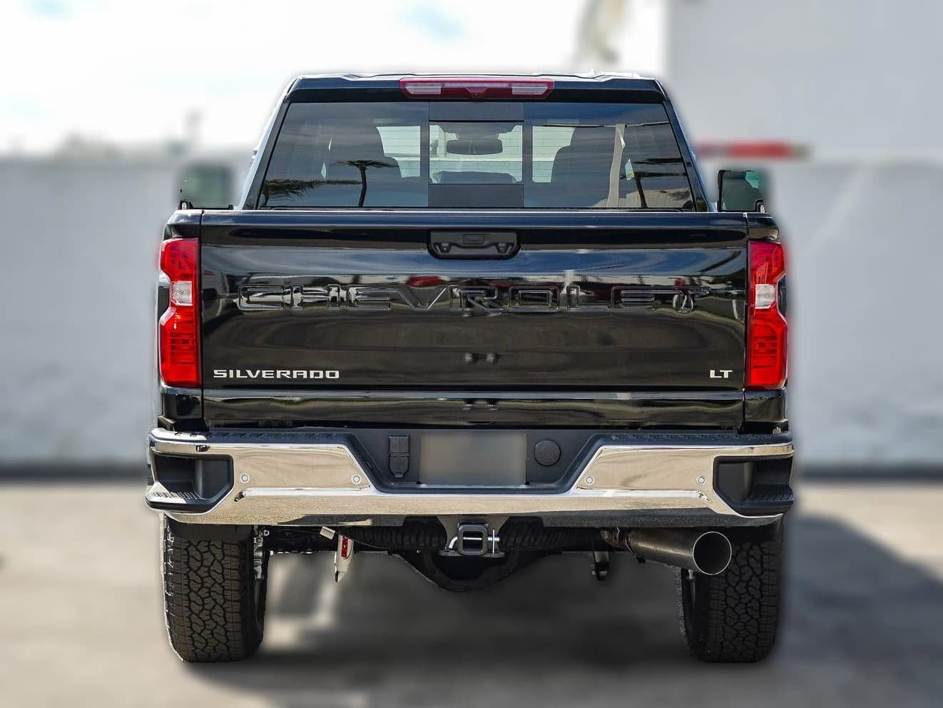 Chevrolet Silverado 2500HD LT 4WD Crew Cab 159" 2026 — side view