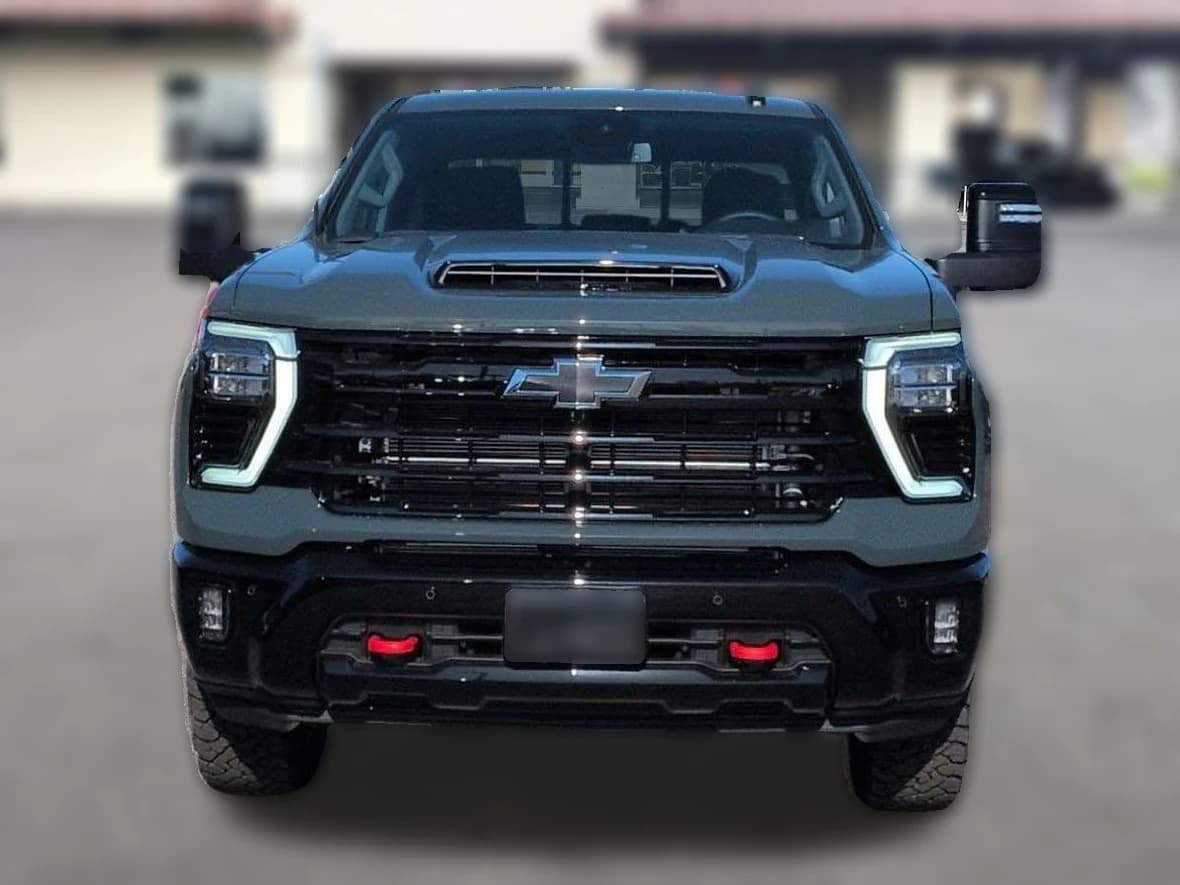 Chevrolet Silverado 2500HD LT 4WD Crew Cab 159" 2026 — side view
