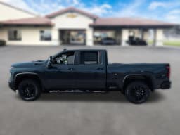 Chevrolet Silverado 2500HD LT 4WD Crew Cab 159" 2026 — side view