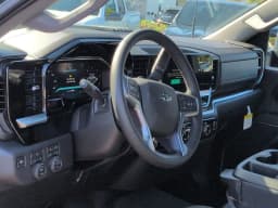 Chevrolet Silverado 2500HD LT 4WD Crew Cab 159" 2026 — side view